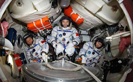 宇航员航天工作服