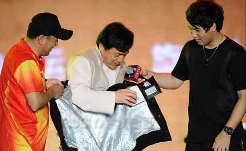 限量版定做服装